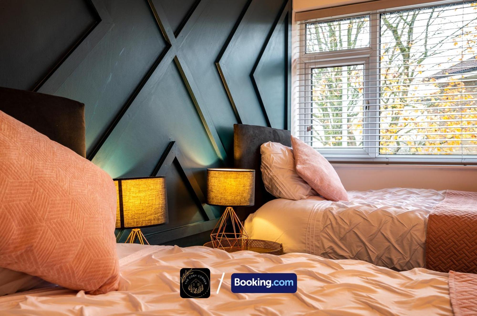 Apartament Cosy 3-Bed House, Garden & Free Parking In Stretford Manchester Zewnętrze zdjęcie
